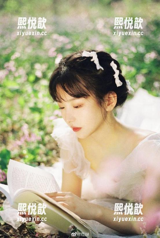 微密圈 - 鹿瑶的魅力写真合集：众多来自修女的考验照片等你欣赏！